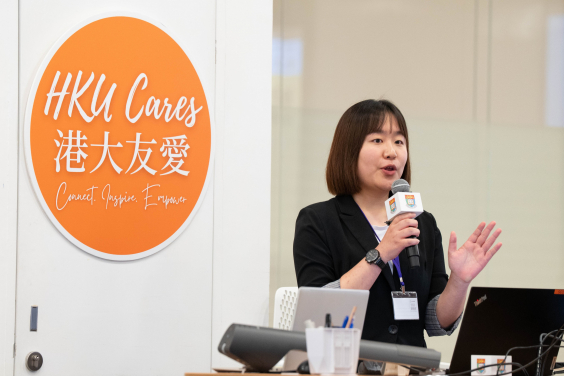 HKU student teams presented their social innovation proposals to the judging panel during the presentation competition. 